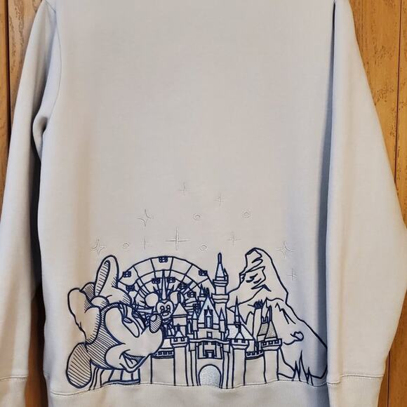 Disneyland 2018 Gray Crewneck Sweater Exclusive - Picture 10 of 15
